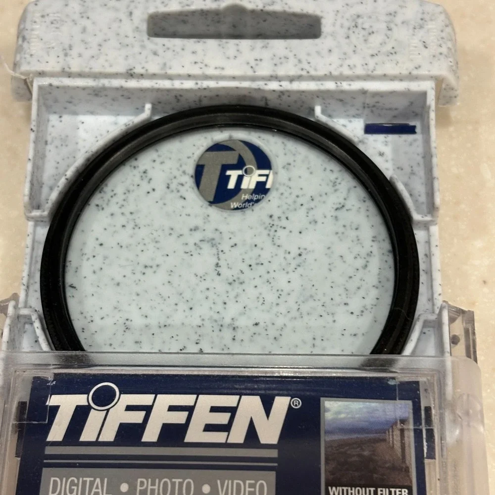 Tiffen 67mm Wide Angle Haze-1 UV Filter Wide Angle Made in USA‎
